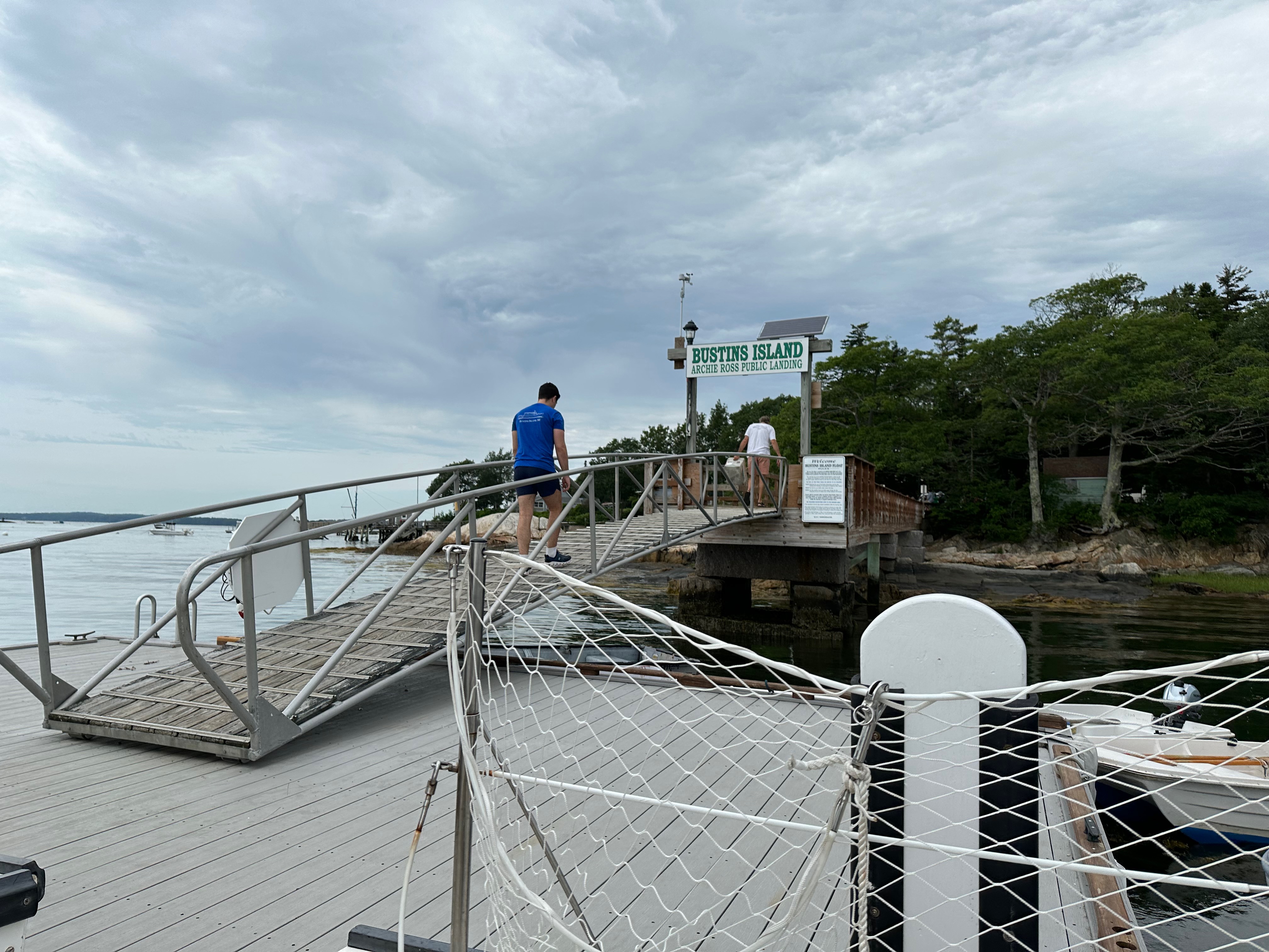 Bustins Island