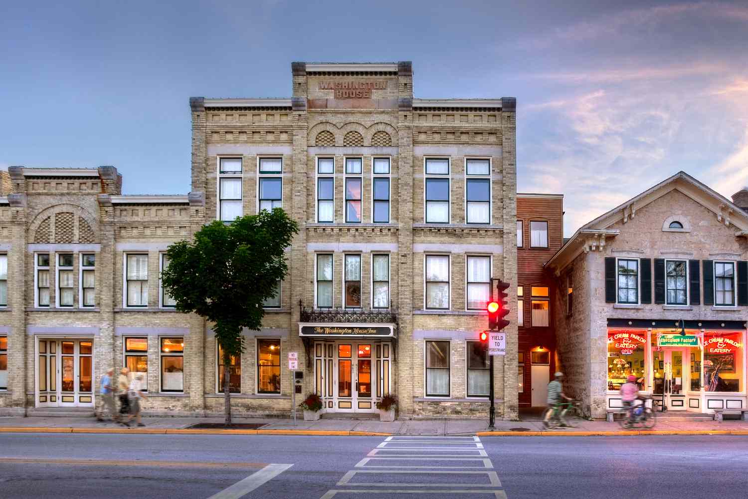 Cedarburg