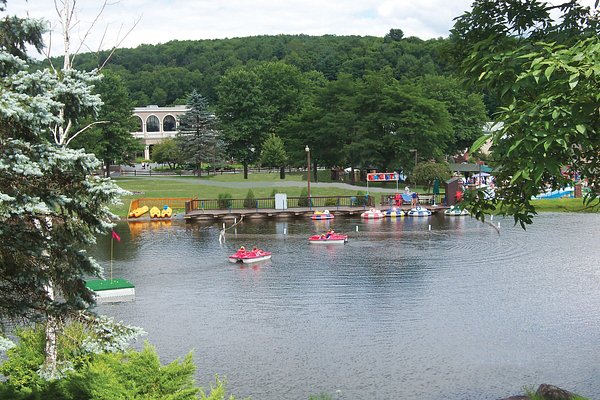 Kenoza Lake