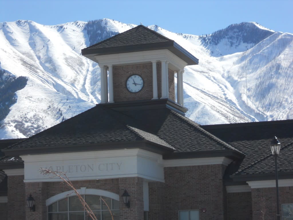Mapleton